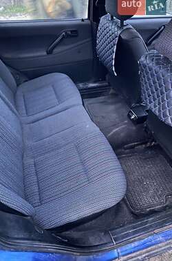 Седан Volkswagen Passat 1989 в Фастові