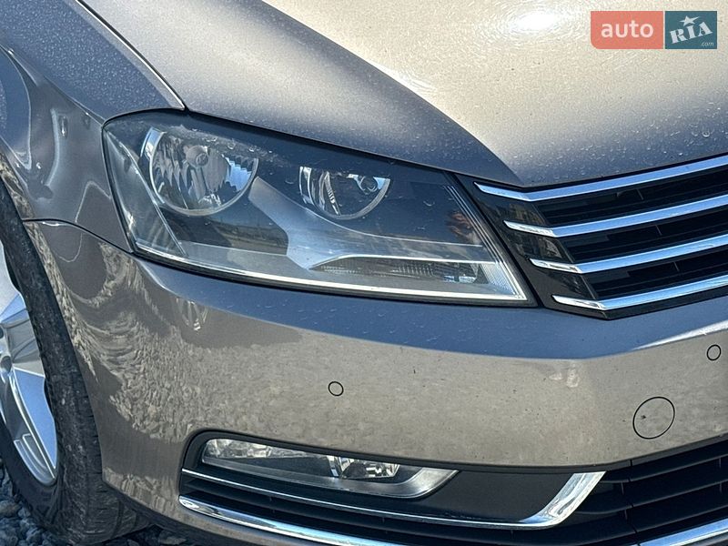 Volkswagen Passat 2011