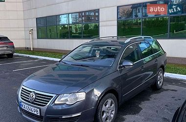 Универсал Volkswagen Passat 2008 в Харькове