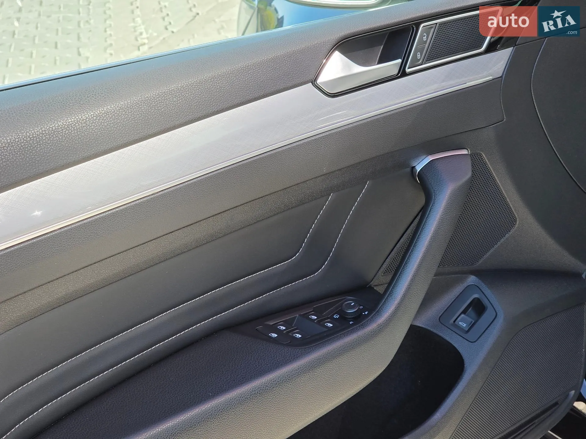 2020 Volkswagen Passat - мініатюра 24