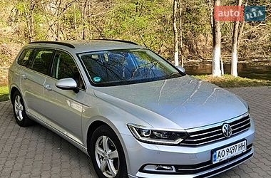 Универсал Volkswagen Passat 2018 в Сваляве