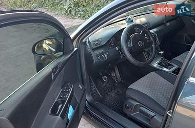 Універсал Volkswagen Passat 2006 в Теребовлі