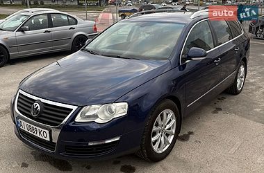 Универсал Volkswagen Passat 2009 в Киеве