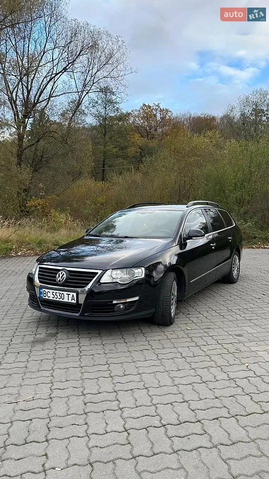 2010 Volkswagen Passat - мініатюра 16