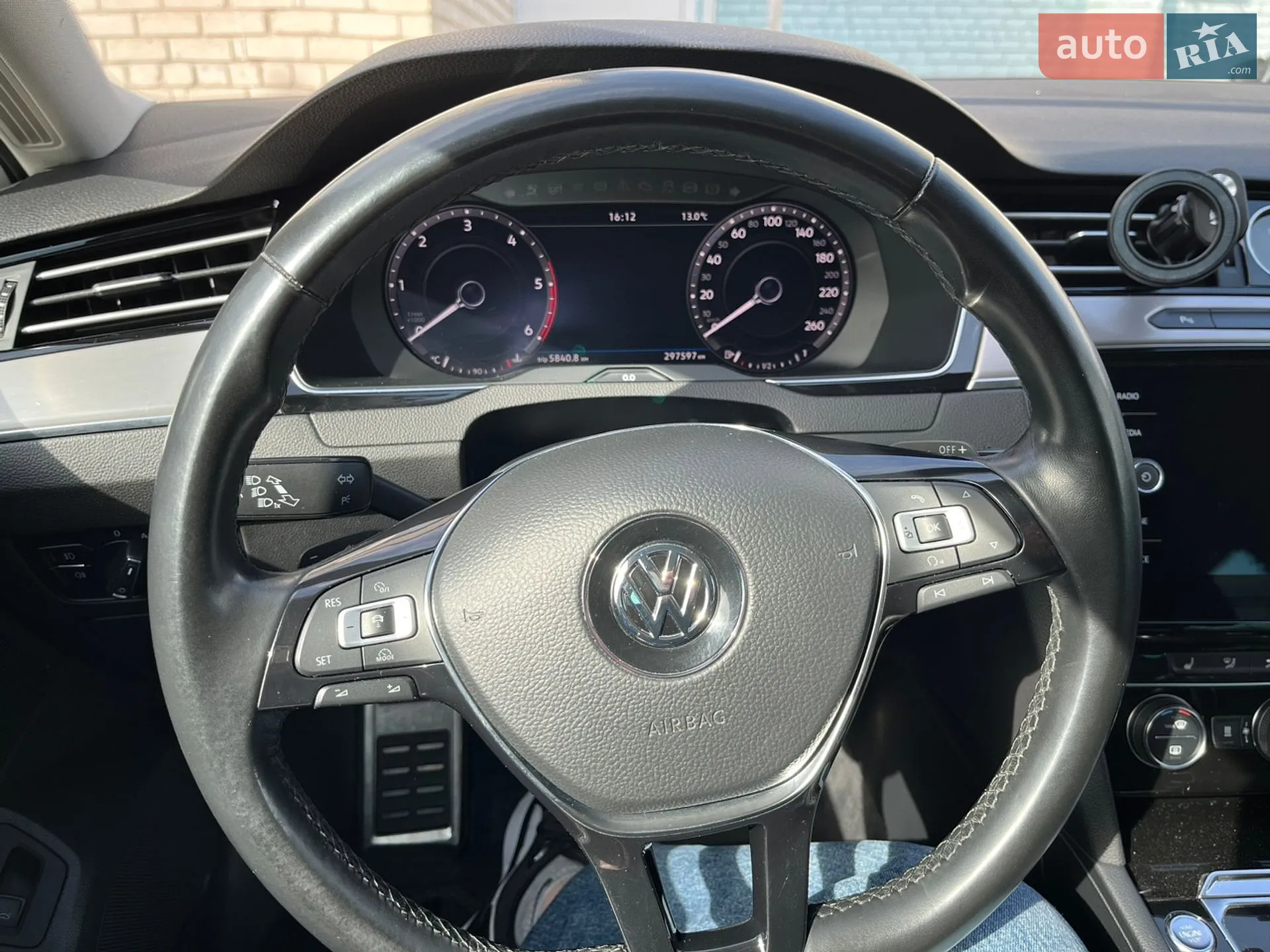 2018 Volkswagen Passat - мініатюра 16