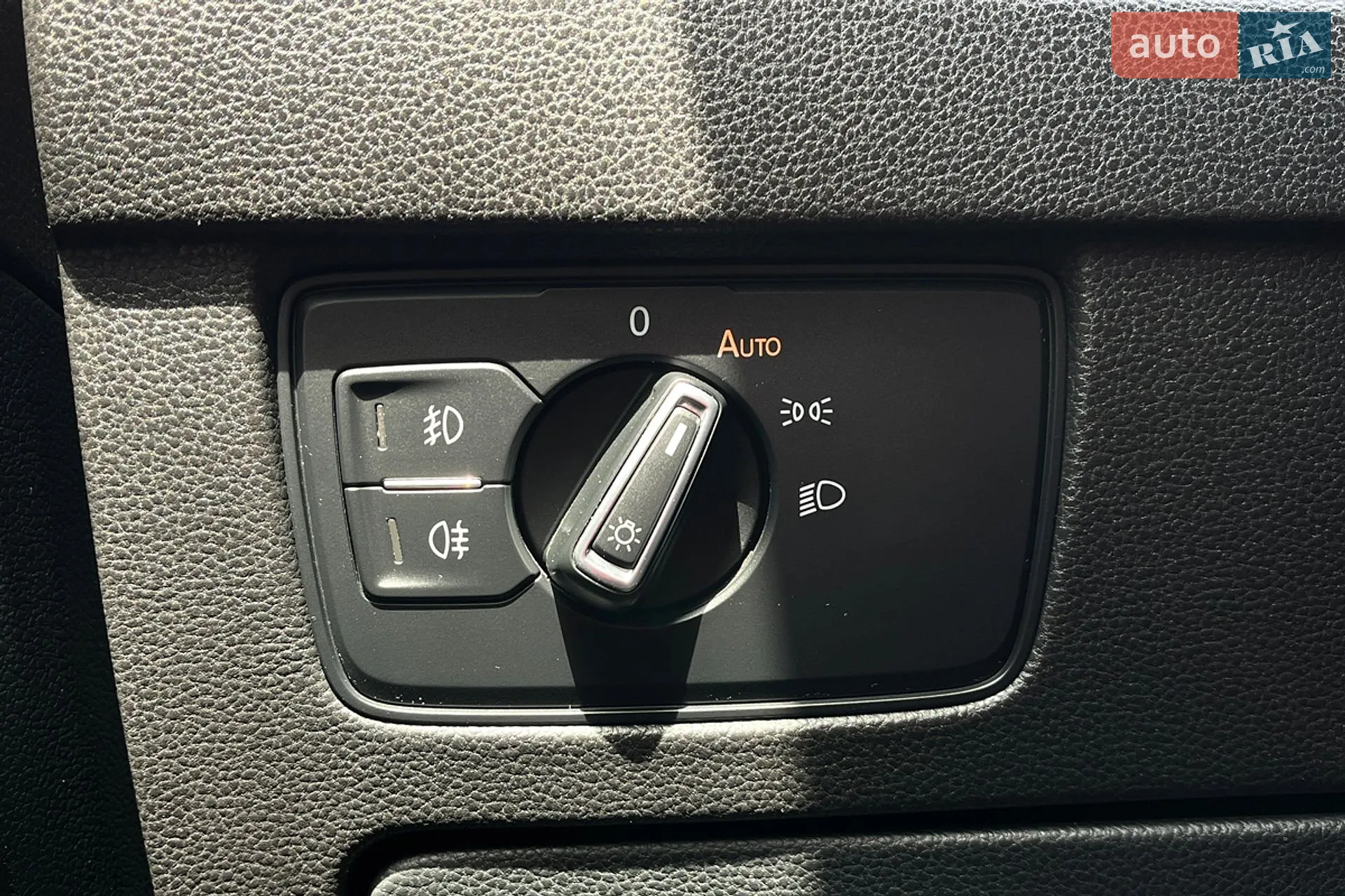 2015 Volkswagen Passat - мініатюра 19