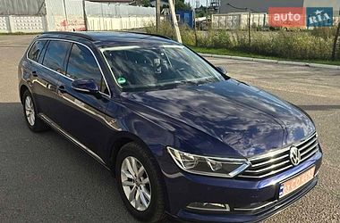 Универсал Volkswagen Passat 2019 в Ровно