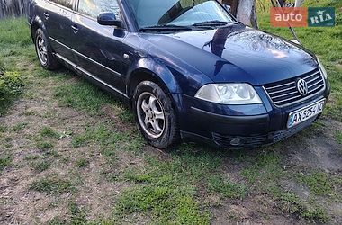 Седан Volkswagen Passat 2001 в Харькове