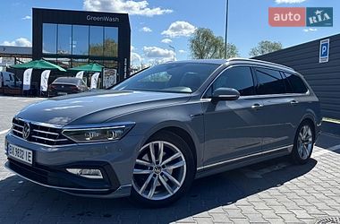 Універсал Volkswagen Passat 2022 в Кам'янець-Подільському