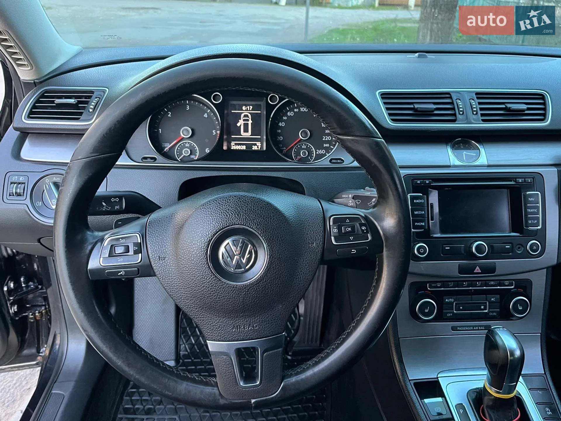 2011 Volkswagen Passat - мініатюра 30