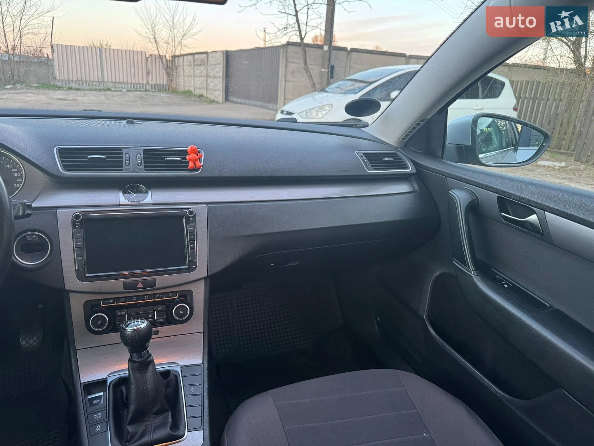 2011 Volkswagen Passat - мініатюра 11
