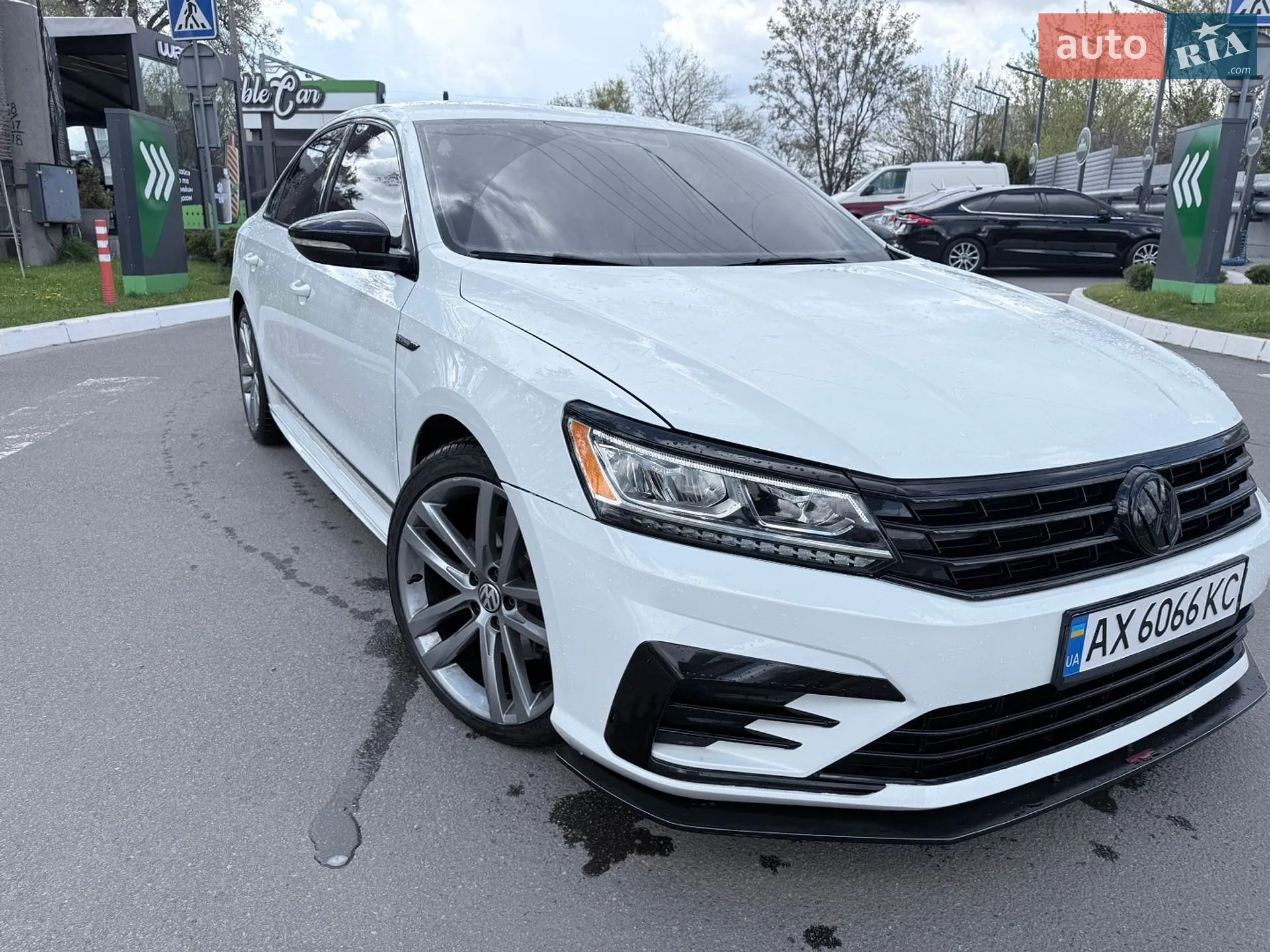 2016 Volkswagen Passat - мініатюра 9