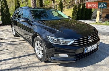Универсал Volkswagen Passat 2016 в Львове