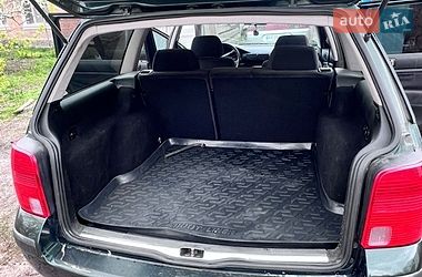 Универсал Volkswagen Passat 1998 в Богодухове