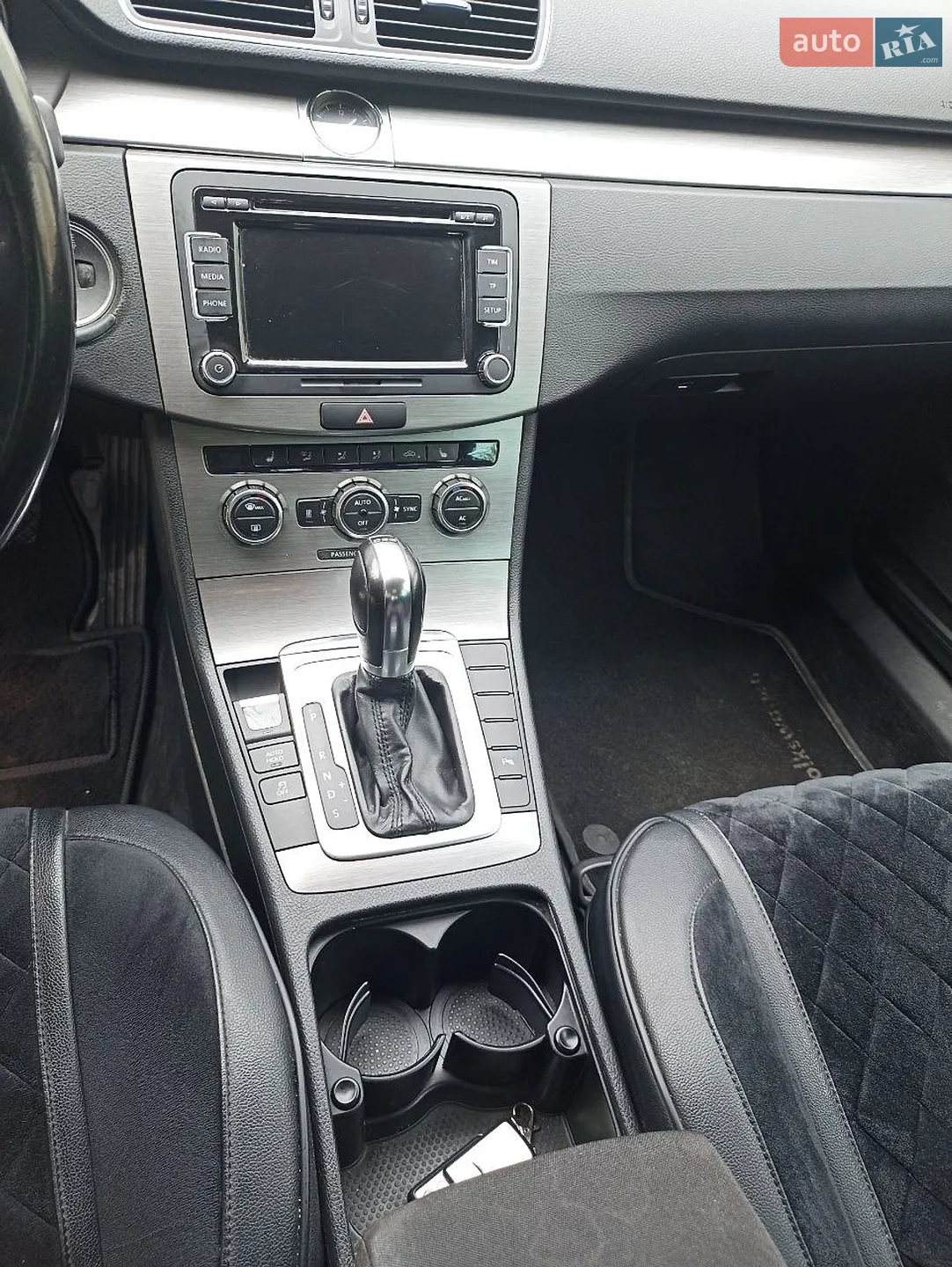 2012 Volkswagen Passat - мініатюра 11