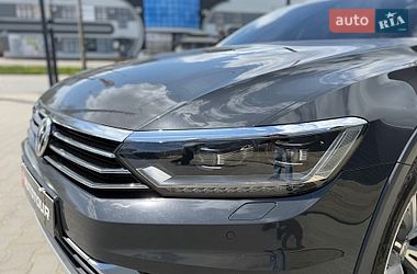 Універсал Volkswagen Passat 2016 в Чернівцях