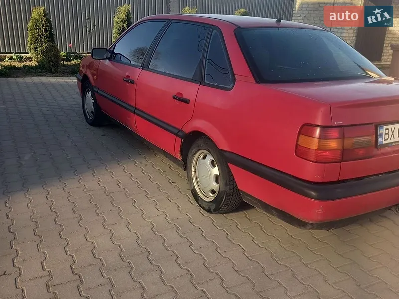 Volkswagen Passat 1993 VIN WVWZZZ3AZRB051559 фото оголошення 5 з 37