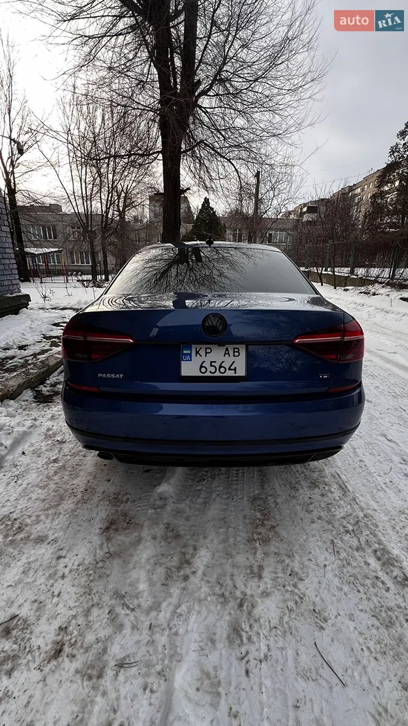 2017 Volkswagen Passat - мініатюра 4