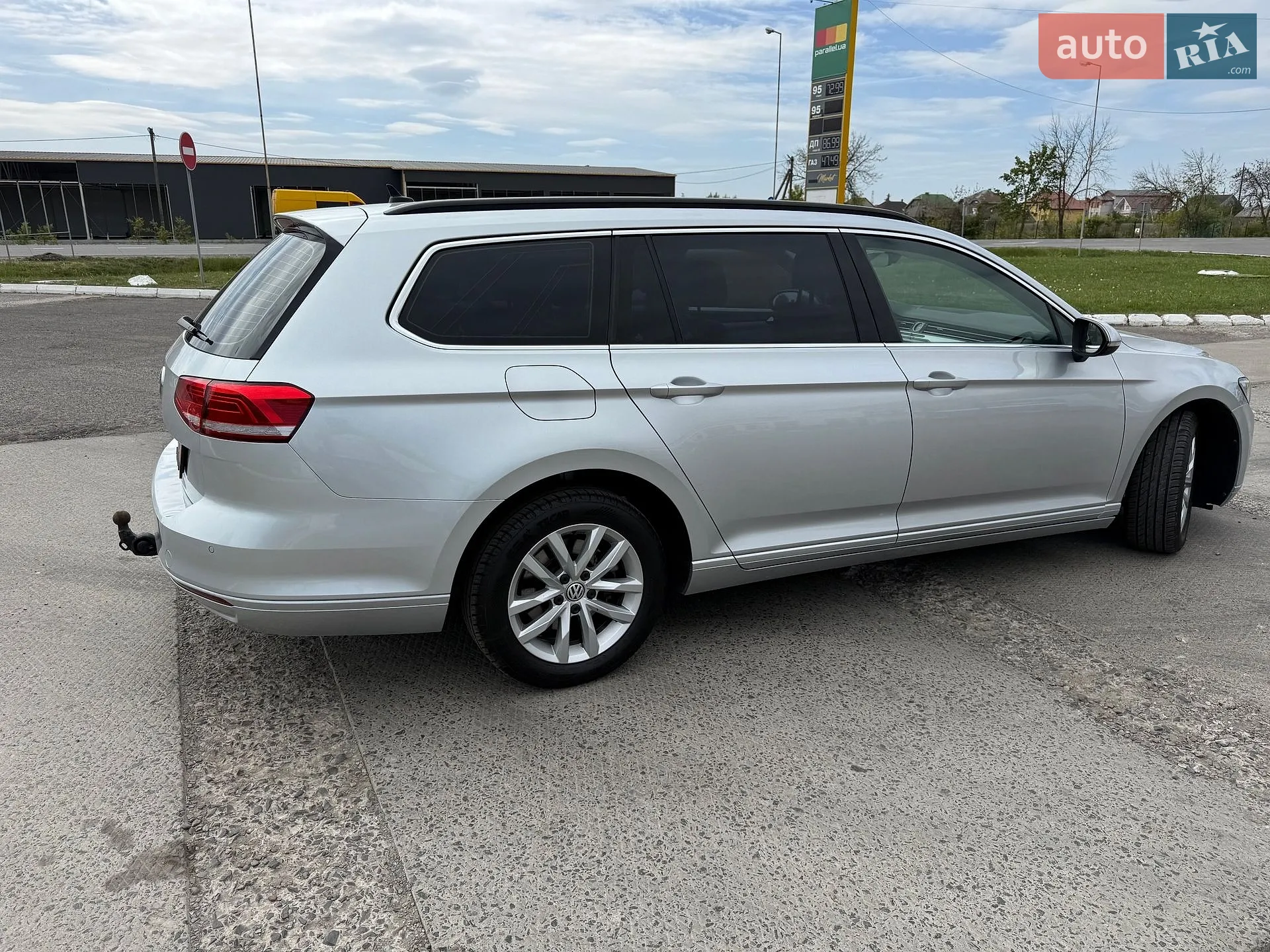 2016 Volkswagen Passat - мініатюра 18