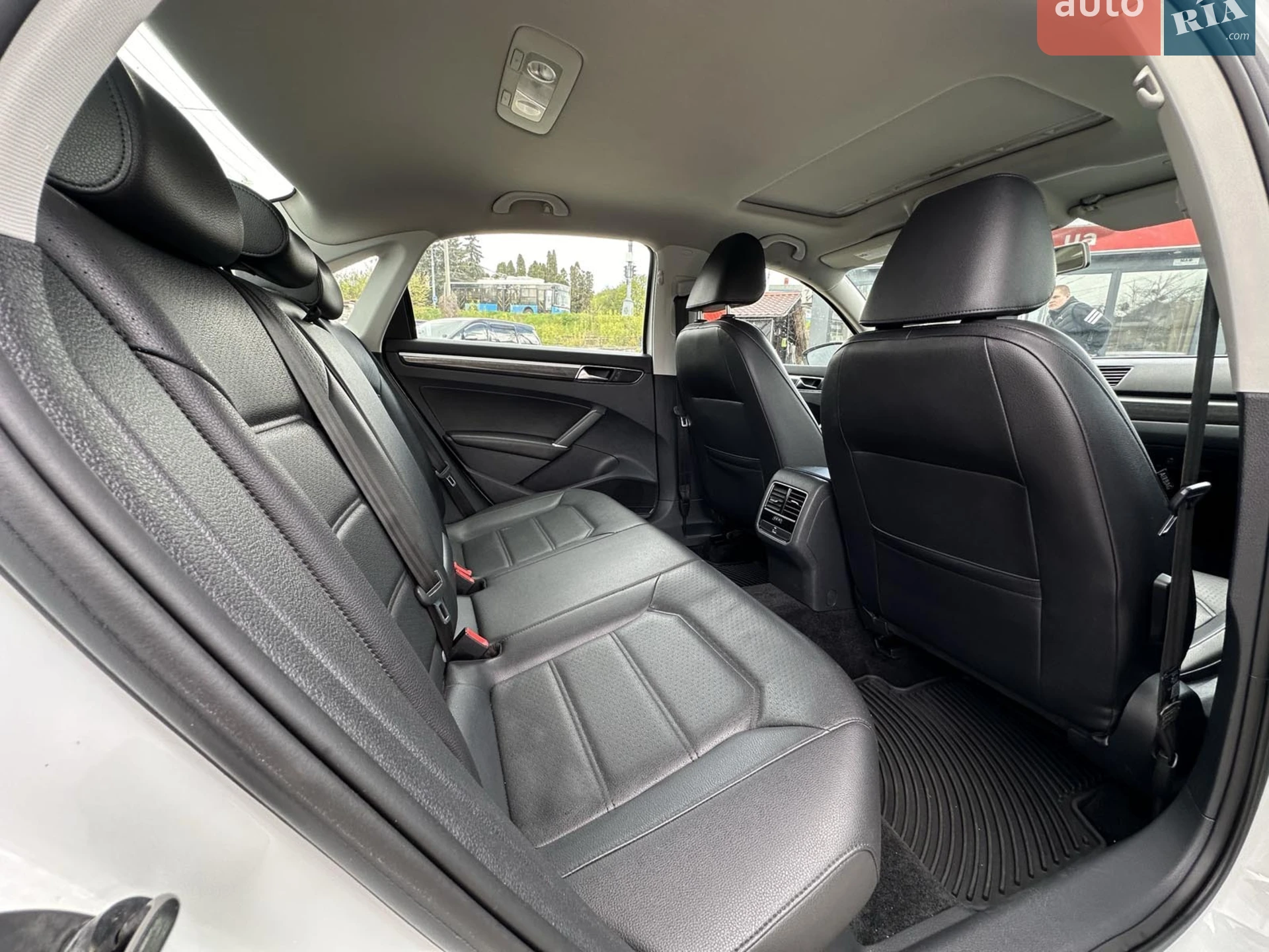 2016 Volkswagen Passat - мініатюра 17