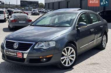 Седан Volkswagen Passat 2010 в Львові