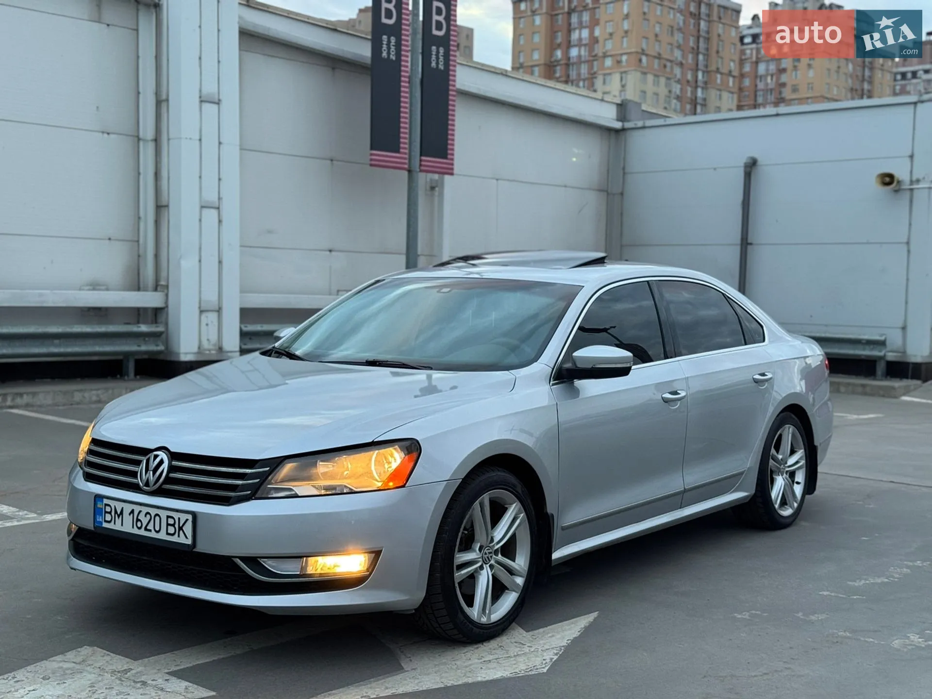 2014 Volkswagen Passat - мініатюра 21