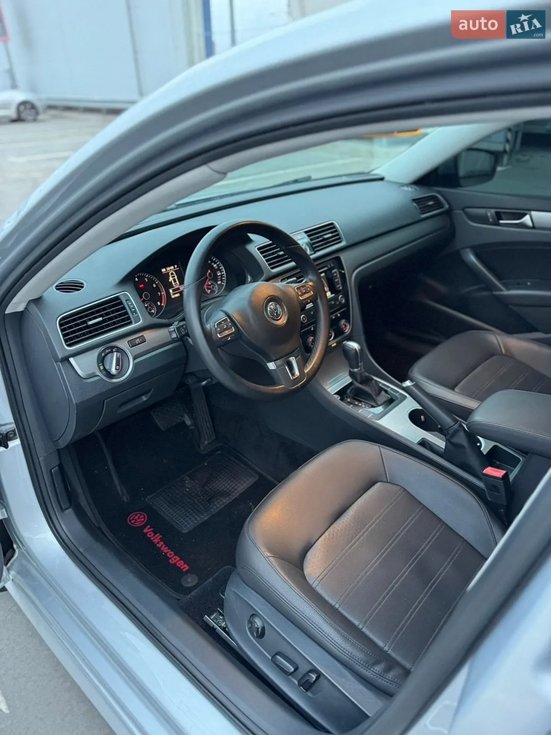 2014 Volkswagen Passat - мініатюра 24