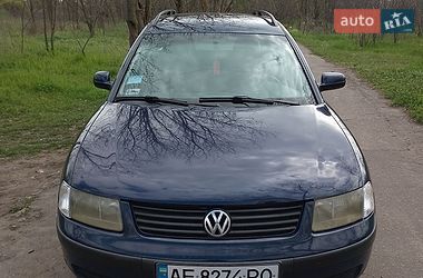 Универсал Volkswagen Passat 2000 в Каменском