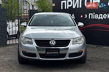 Седан Volkswagen Passat 2006 в Николаеве