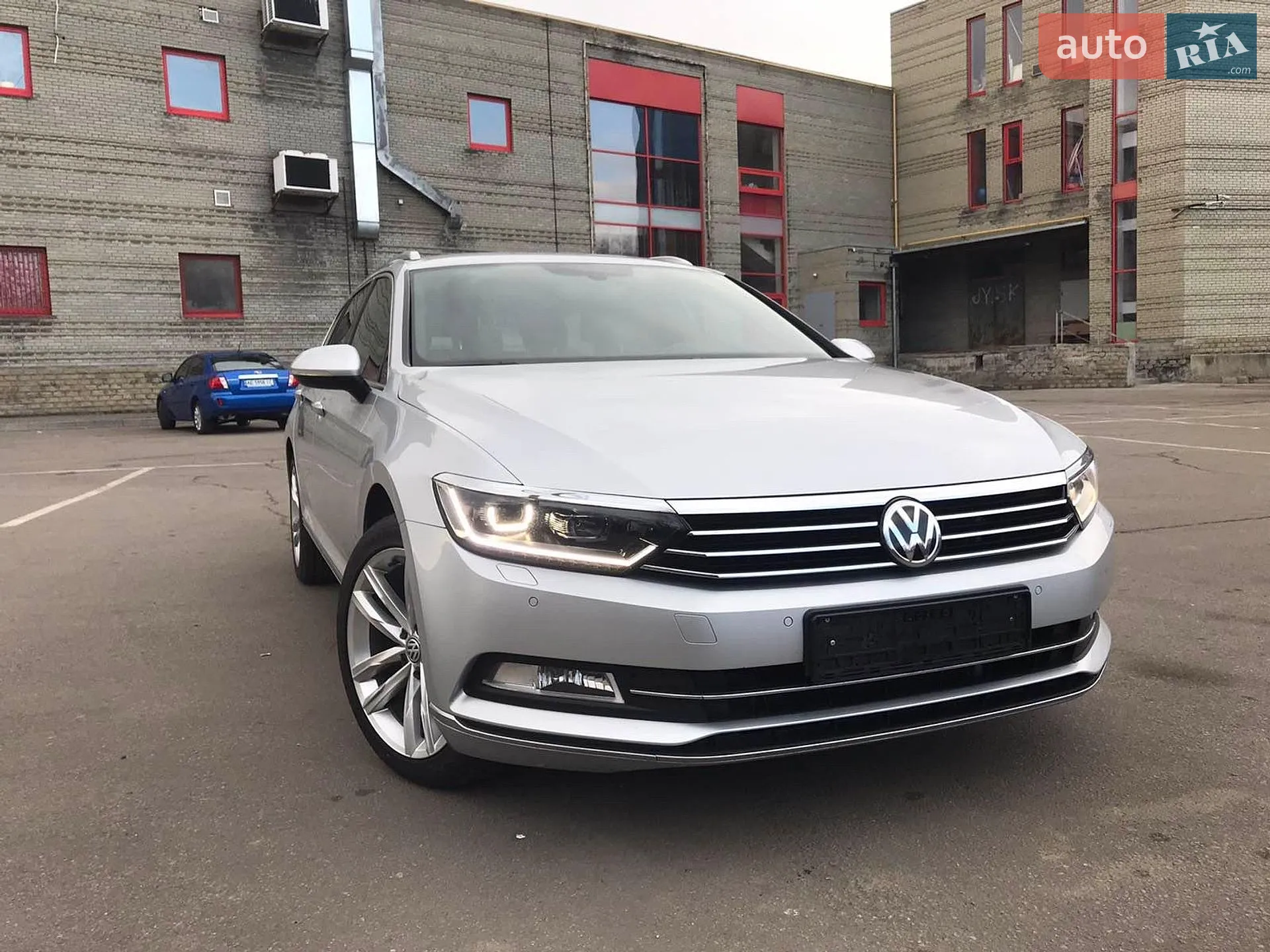 2015 Volkswagen Passat - фото 1
