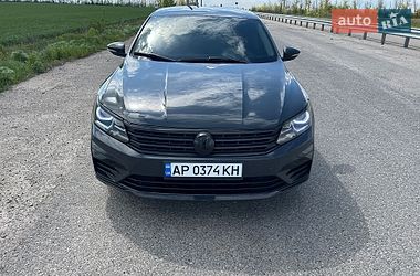 Седан Volkswagen Passat 2017 в Томаковке