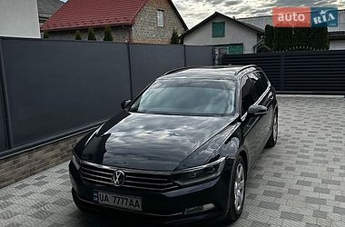 Універсал Volkswagen Passat 2014 в Мостиській