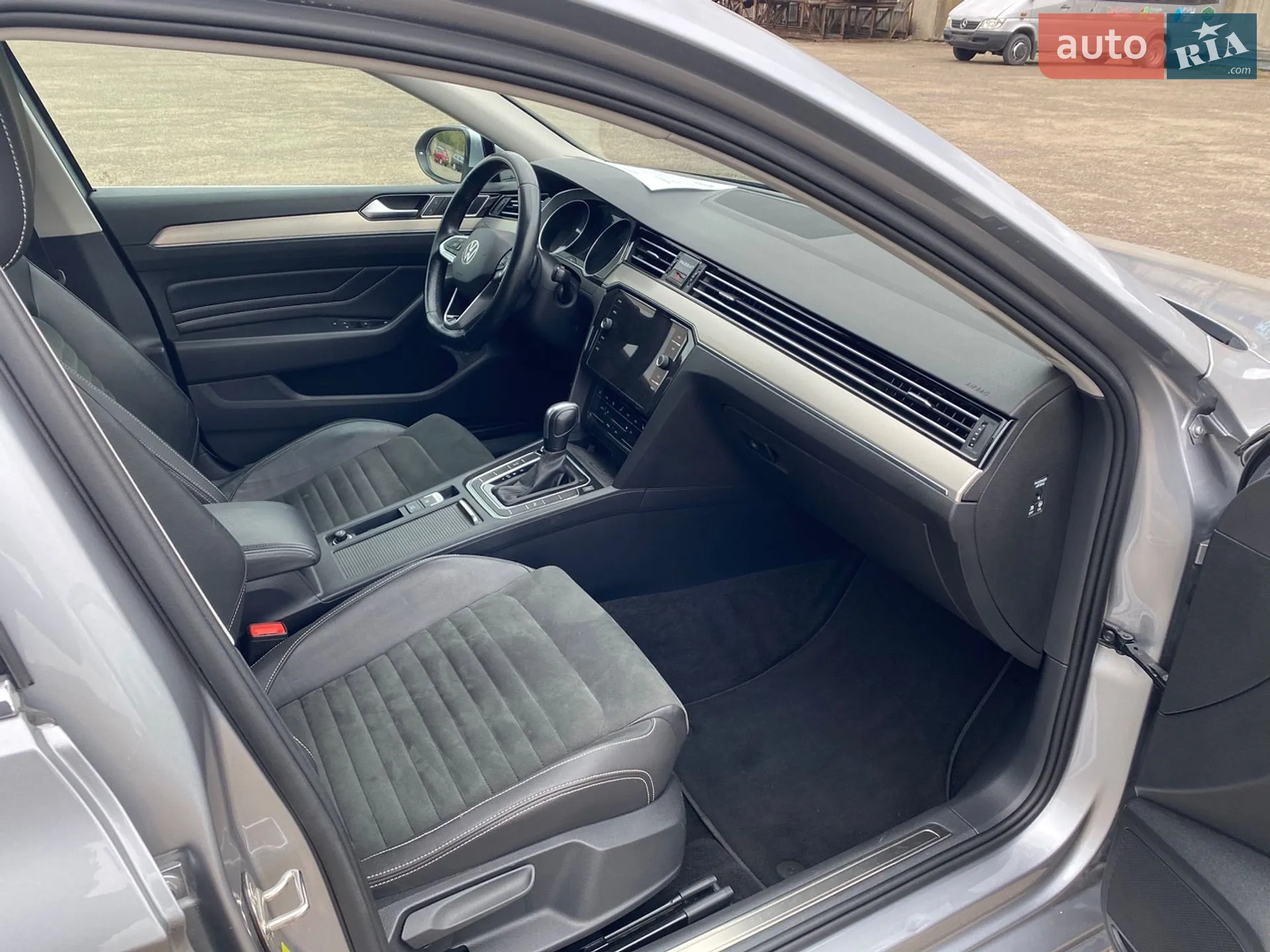 2021 Volkswagen Passat - мініатюра 11