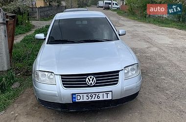Седан Volkswagen Passat 2000 в Чернівцях