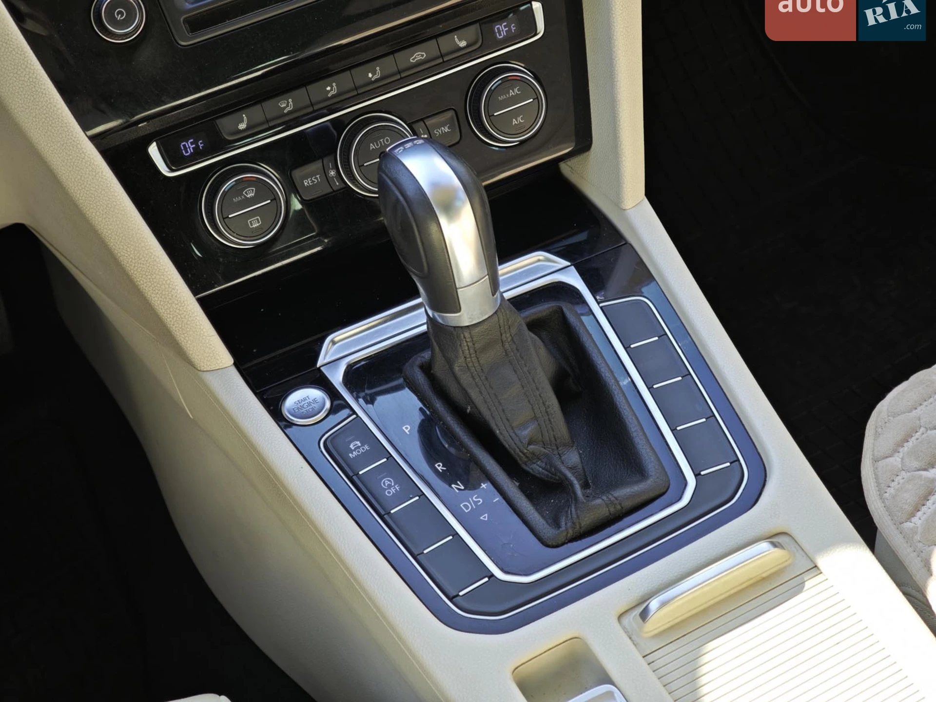 2016 Volkswagen Passat - мініатюра 18