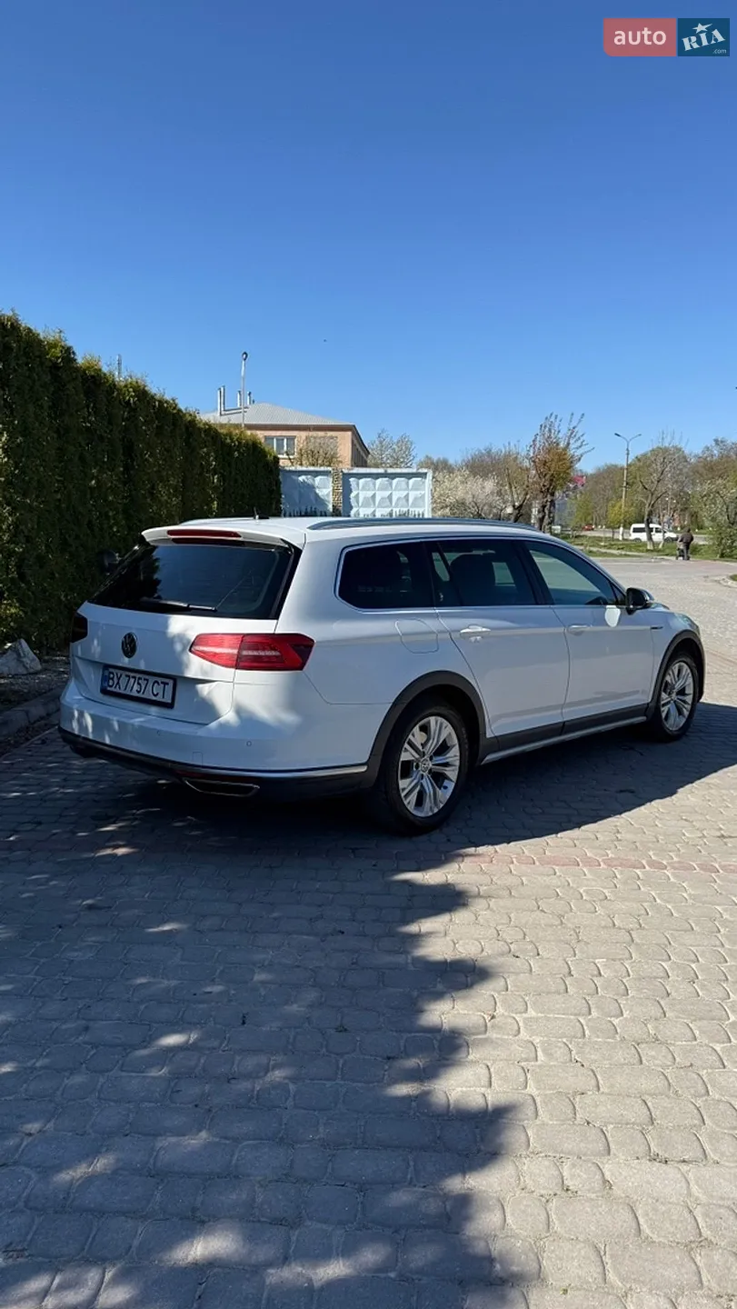 2016 Volkswagen Passat - мініатюра 4