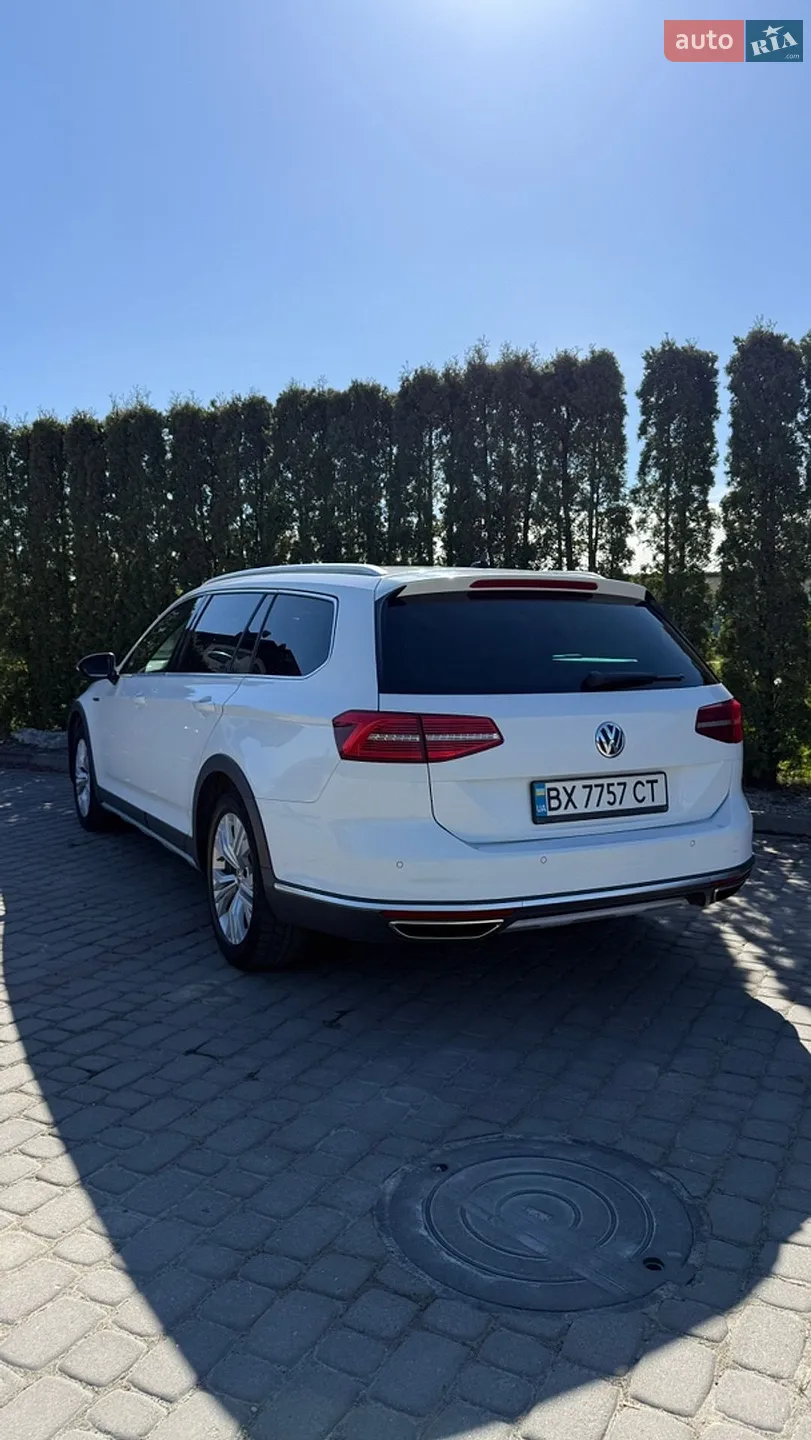 2016 Volkswagen Passat - мініатюра 18