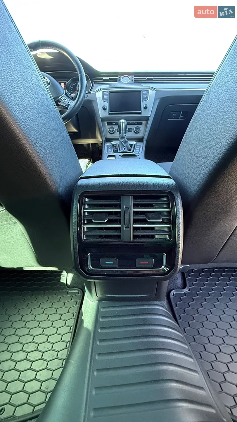 2016 Volkswagen Passat - мініатюра 27