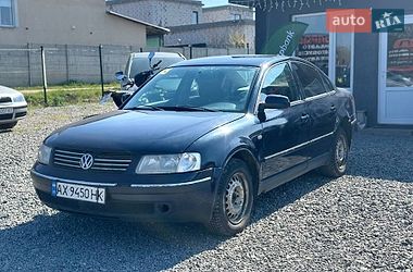 Седан Volkswagen Passat 1998 в Харкові