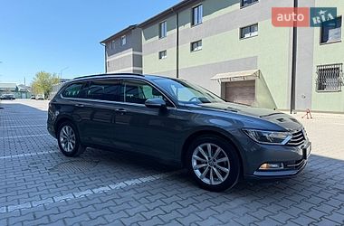 Универсал Volkswagen Passat 2017 в Ивано-Франковске