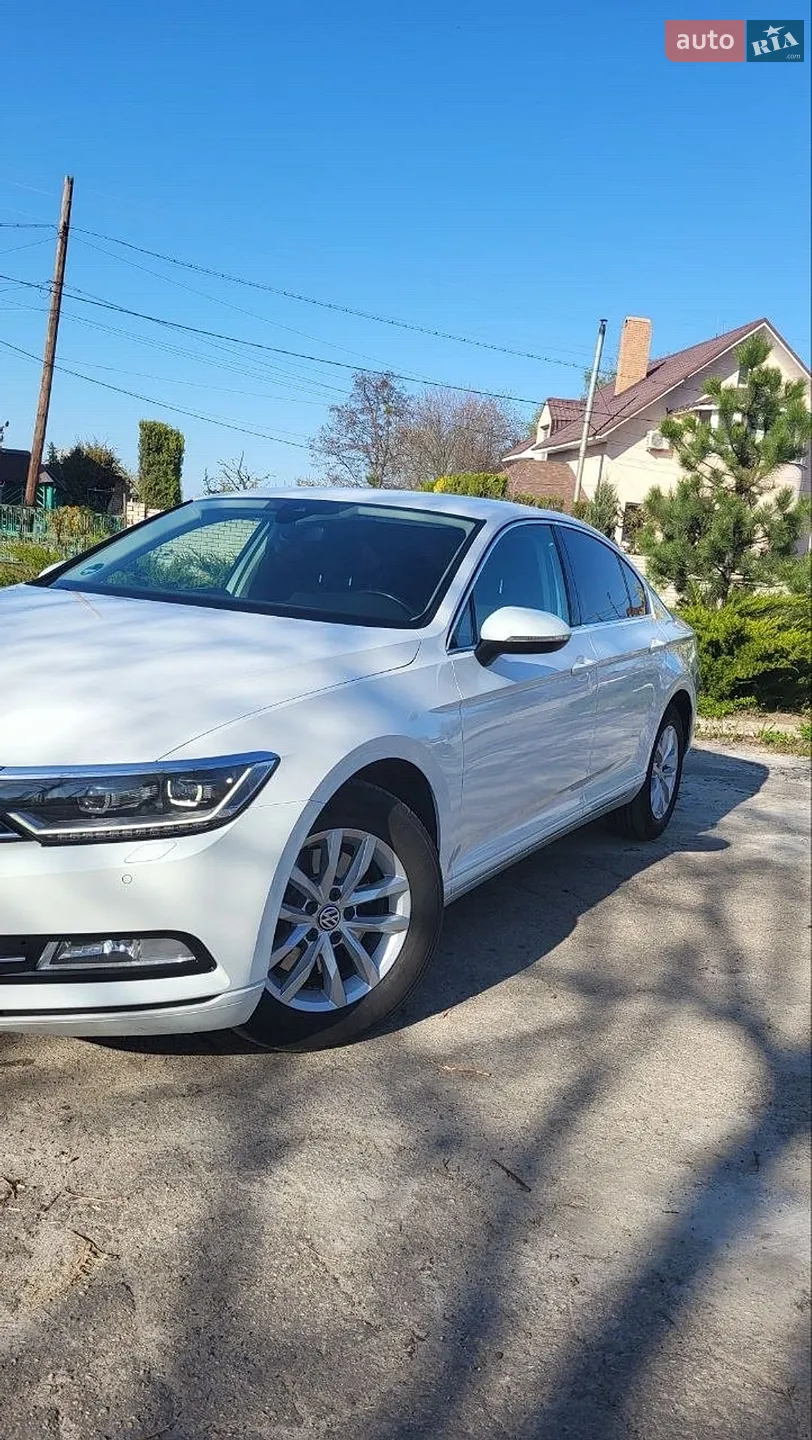 2017 Volkswagen Passat - мініатюра 5