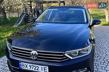 Універсал Volkswagen Passat 2015 в Кам'янець-Подільському