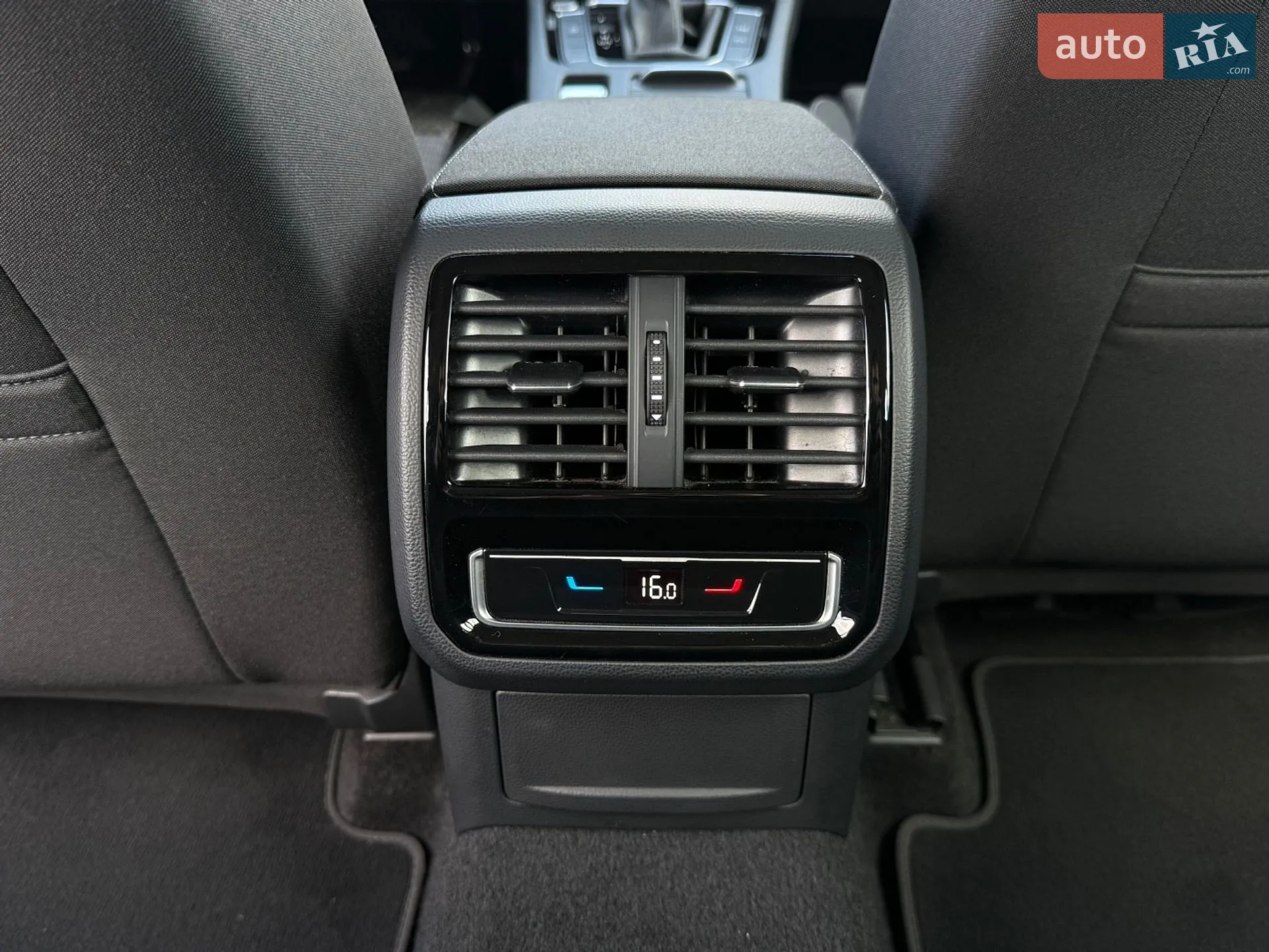 2022 Volkswagen Passat - мініатюра 86