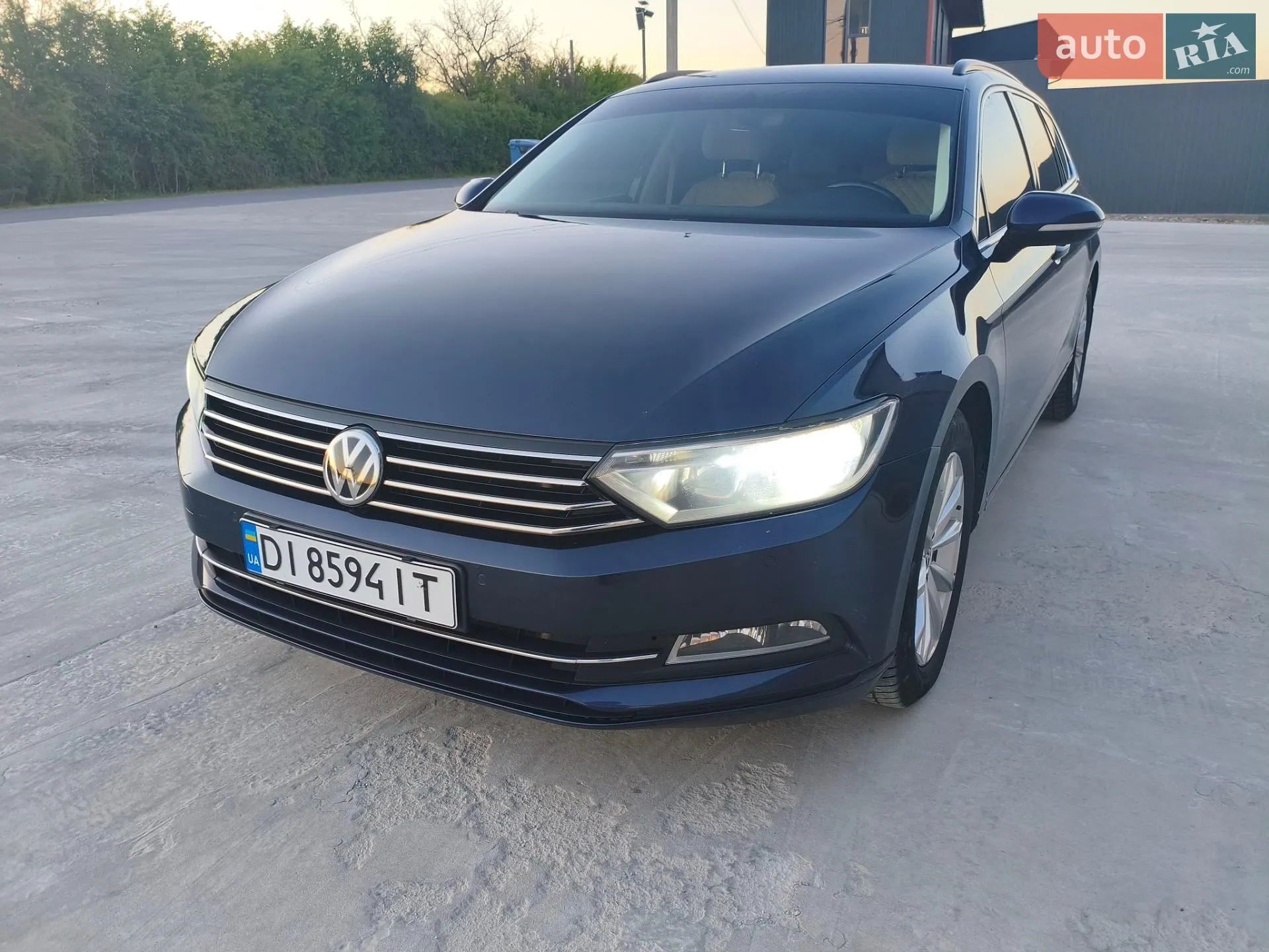 2016 Volkswagen Passat - мініатюра 2
