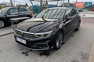 Універсал Volkswagen Passat 2022 в Луцьку