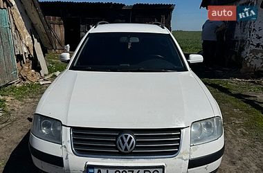 Універсал Volkswagen Passat 2002 в Сахновщині