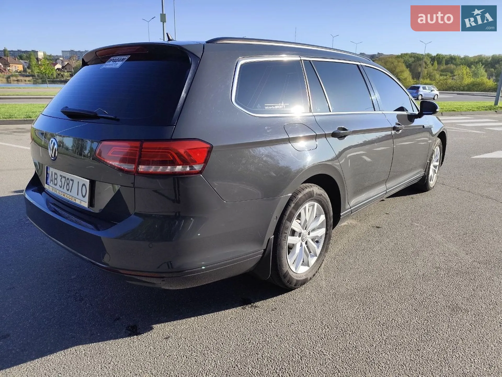 2017 Volkswagen Passat - мініатюра 10