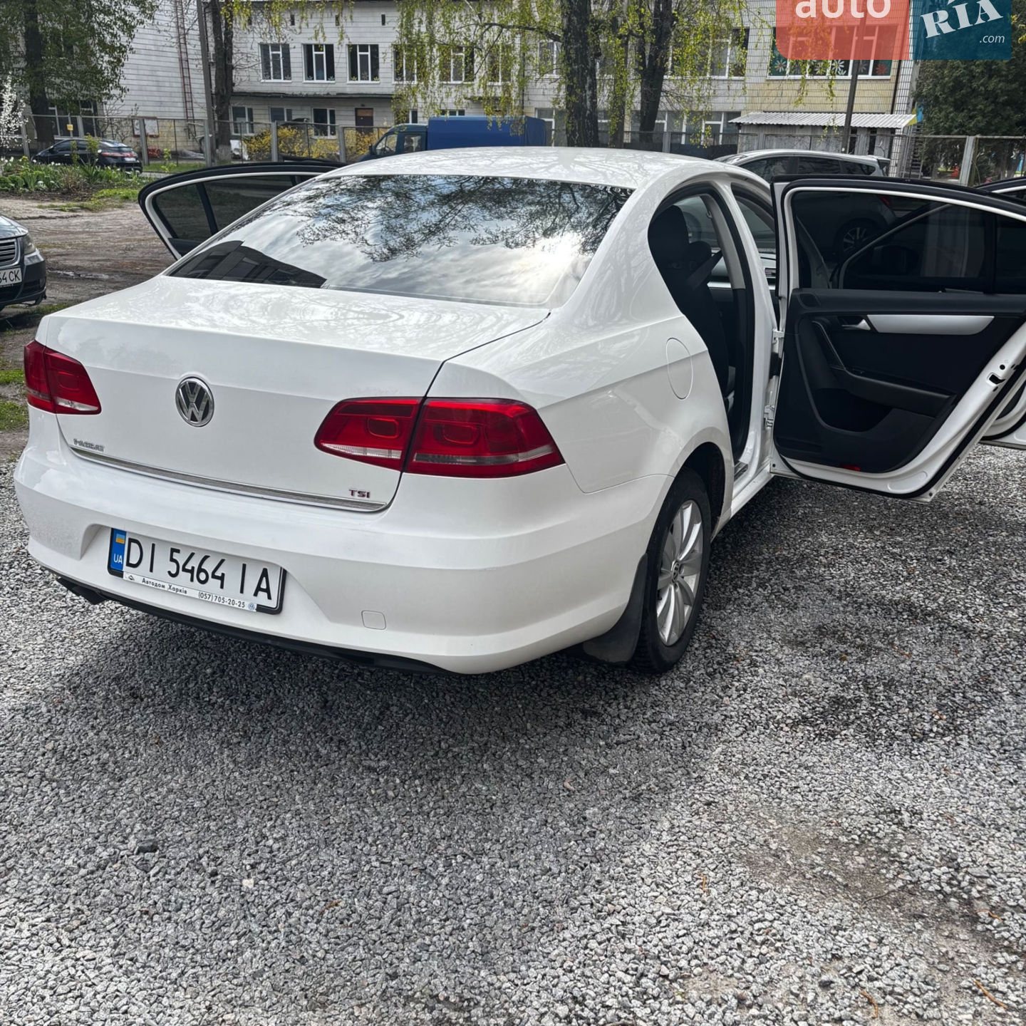 2013 Volkswagen Passat - мініатюра 16