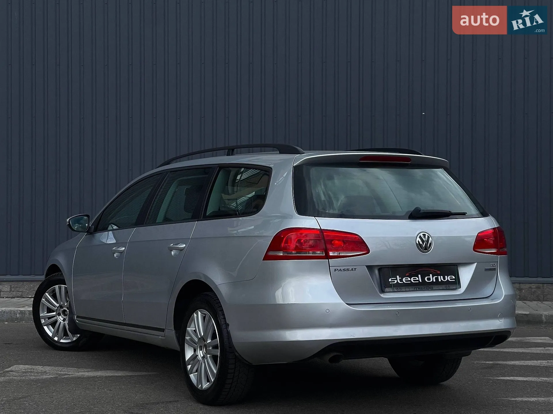 2014 Volkswagen Passat - мініатюра 3