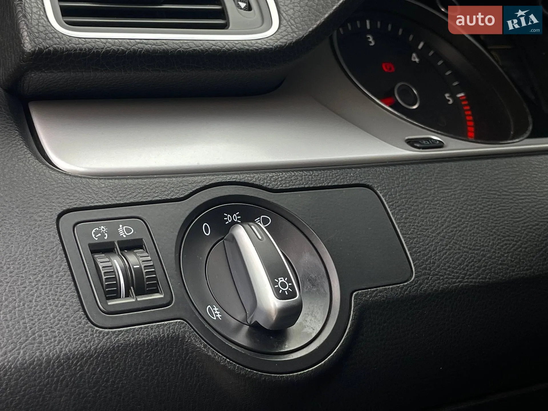 2014 Volkswagen Passat - мініатюра 23